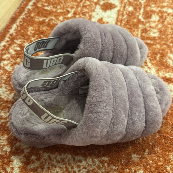 1095119 UGG W Fluff Yeah [June Gloom] Women's Sheepskin Slides 7 US - Picture 1 of 5